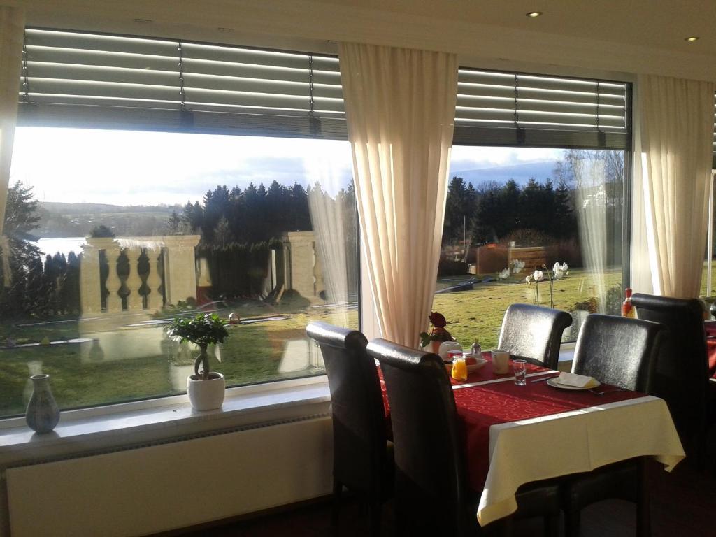 Waldhotel Marienheide Exteriör bild
